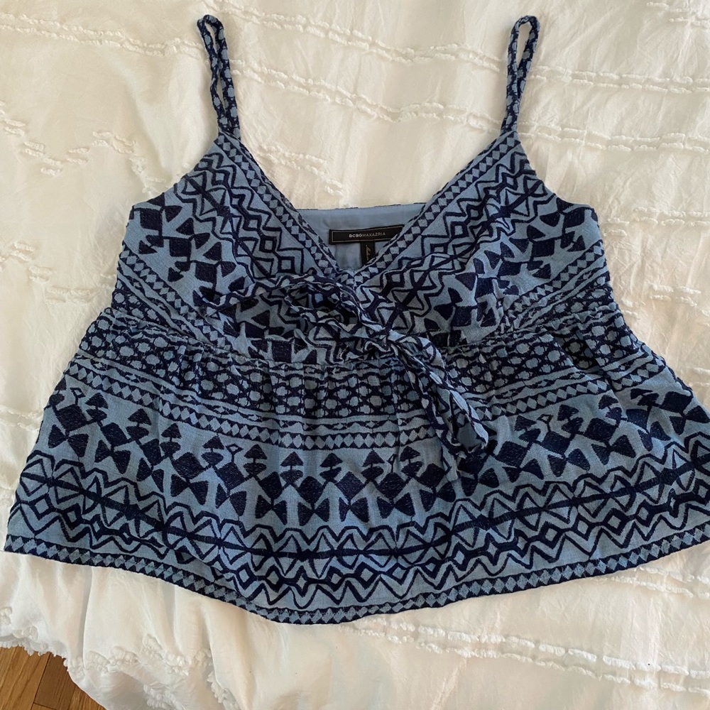 BCBG tank in great condition!!